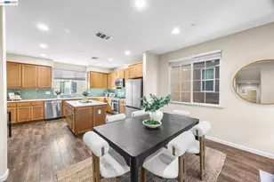 96 Orchard Cir, Hayward, CA 94544 - Photo 19