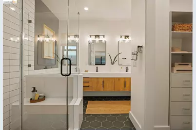 2411 Sixth St, Berkeley, CA 94710 - Photo 41