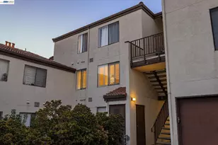 21117 Gary Dr, Hayward, CA 94546 - Photo 35