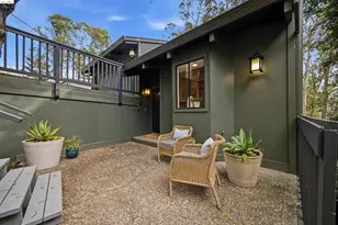 7099 Pinehaven Rd, Oakland, CA 94611 - Photo 63