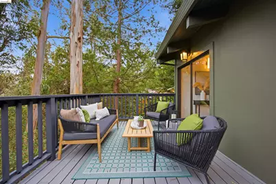 7099 Pinehaven Road, Oakland, CA 94611 - Photo 37