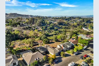 860 Marin Rd, El Sobrante, CA 94803 - Photo 63