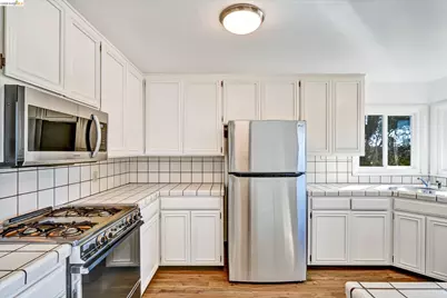 860 Marin Rd, El Sobrante, CA 94803 - Photo 17