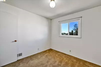 860 Marin Rd, El Sobrante, CA 94803 - Photo 29