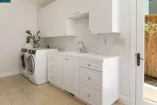 32 Sheridan Rd, Oakland, CA 94618 - Photo 33