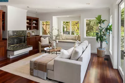 32 Sheridan Rd, Oakland, CA 94618 - Photo 9