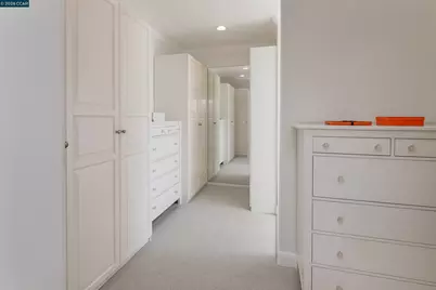 32 Sheridan Rd, Oakland, CA 94618 - Photo 23