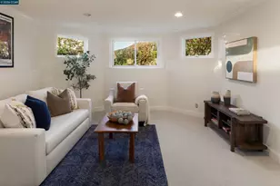32 Sheridan Rd, Oakland, CA 94618 - Photo 35