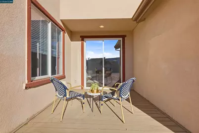568 Farrington St, Mountain House, CA 95391 - Photo 35
