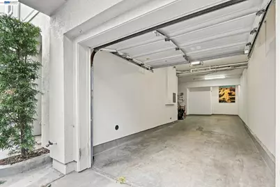 43 Bassett St, San Jose, CA 95110 - Photo 35