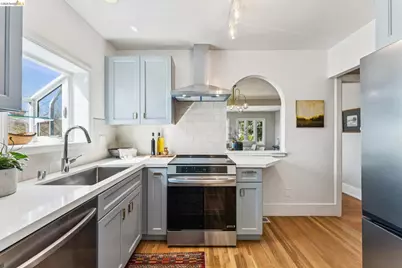 2836 Rawson St, Oakland, CA 94619 - Photo 25