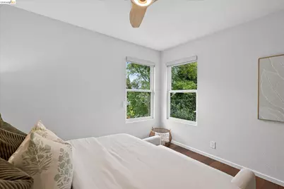 388 51st St, Oakland, CA 94609 - Photo 31