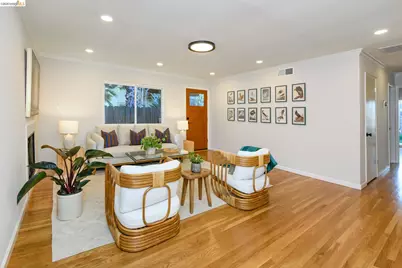 4519 Shafter Ave, Oakland, CA 94609 - Photo 5