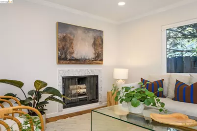 4519 Shafter Ave, Oakland, CA 94609 - Photo 9