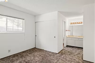 2616 Woodside Ct, Pinole, CA 94564 - Photo 23