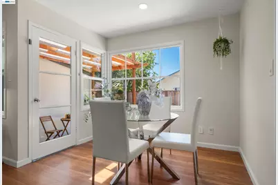 16081 Via Media, San Lorenzo, CA 94580 - Photo 11