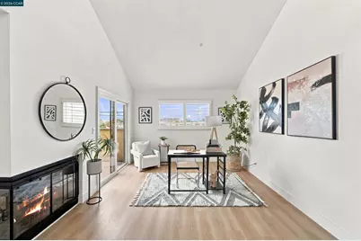 939 Laurel St #203, San Carlos, CA 94070 - Photo 3
