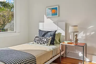 2702 Acton St, Berkeley, CA 94702 - Photo 27