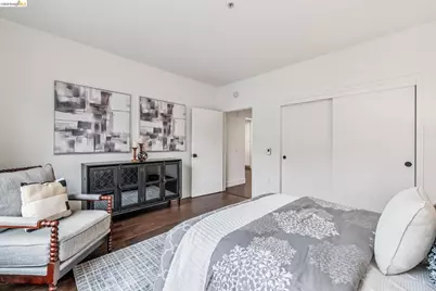 438 Grand Ave #717, Oakland, CA 94612 - Photo 23