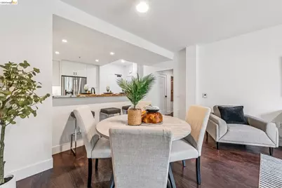 438 Grand Ave #717, Oakland, CA 94612 - Photo 17