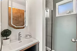 1076 Grizzly Peak Blvd, Berkeley, CA 94708 - Photo 15