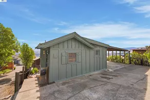 1076 Grizzly Peak Blvd, Berkeley, CA 94708 - Photo 7