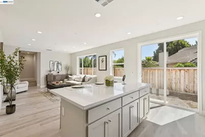137 Creek View Cir, Fairfield, CA 94533 - Photo 21