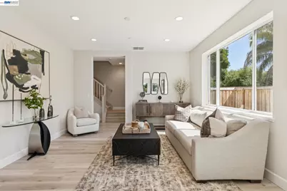 137 Creek View Cir, Fairfield, CA 94533 - Photo 27