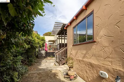 902 Carmel Ave, Albany, CA 94706 - Photo 17