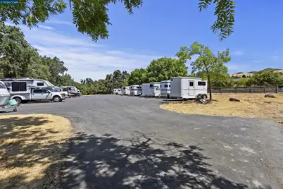 3113 Lippizaner Ln, Walnut Creek, CA 94598 - Photo 39