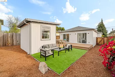 1537 Carleton St, Berkeley, CA 94703 - Photo 45