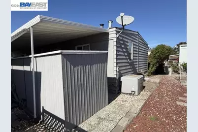 28998 Windemere Rd, Hayward, CA 94544 - Photo 45