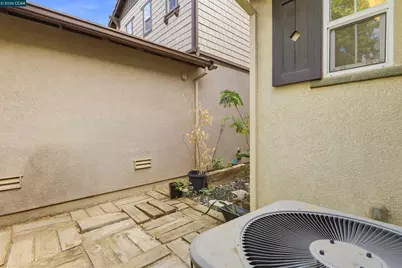 180 Erics Way, Mountain House, CA 95391 - Photo 29
