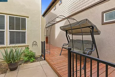 180 Erics Way, Mountain House, CA 95391 - Photo 27