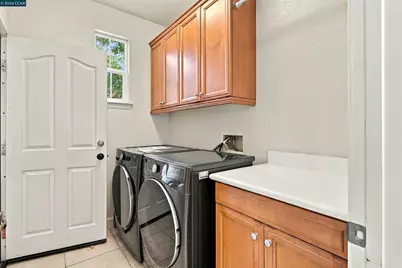 180 Erics Way, Mountain House, CA 95391 - Photo 23