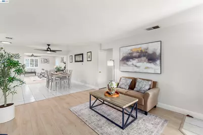 5680 Coral Ct, Fremont, CA 94538 - Photo 9