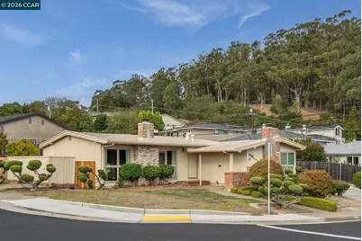 898 Lomita Ave, Millbrae, CA 94030 - Photo 33