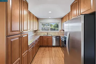 2290 La Mar Drive, Concord, CA 94518 - Photo 11