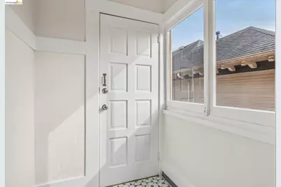2632 Hillegass Ave #D, Berkeley, CA 94704 - Photo 23