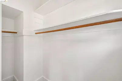 2632 Hillegass Ave #D, Berkeley, CA 94704 - Photo 31
