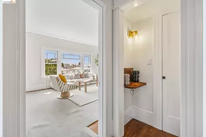 2632 Hillegass Ave #D, Berkeley, CA 94704 - Photo 5