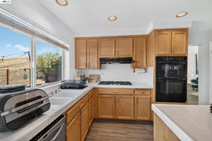 3944 Folsom Dr, Antioch, CA 94531 - Photo 19