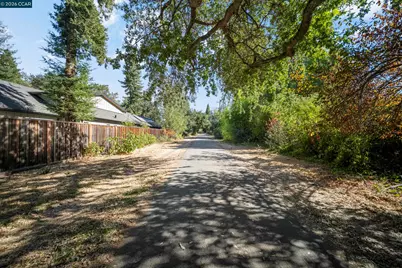 132 Leona Ct, Alamo, CA 94507 - Photo 75
