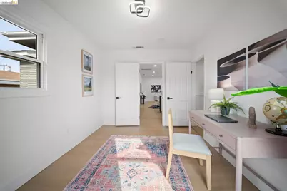 8821 Dowling St, Oakland, CA 94605 - Photo 17