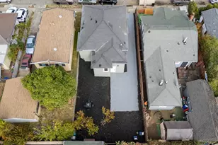 8821 Dowling St, Oakland, CA 94605 - Photo 33