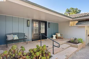 11260 Kerrigan Dr, Oakland, CA 94605 - Photo 21