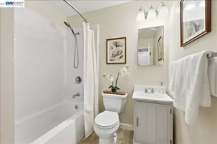 25034 Willimet Way, Hayward, CA 94544 - Photo 19