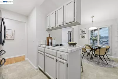 25034 Willimet Way, Hayward, CA 94544 - Photo 11