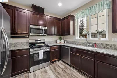 53 Halsey Ct, Pittsburg, CA 94565 - Photo 9