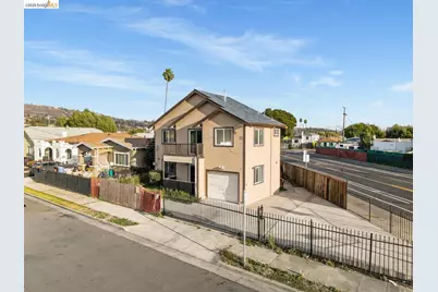 2562 60th Ave, Oakland, CA 94605 - Photo 3